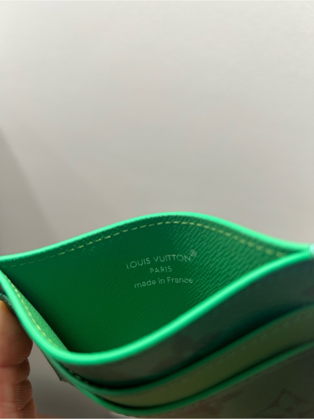 Louis Vuitton Golf Green Card Holder - Picture 3 of 3